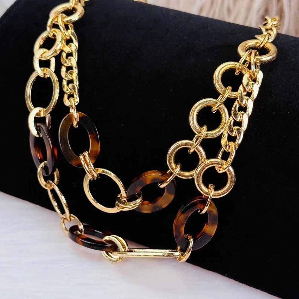 Beautiful goldtone brown double chain necklace